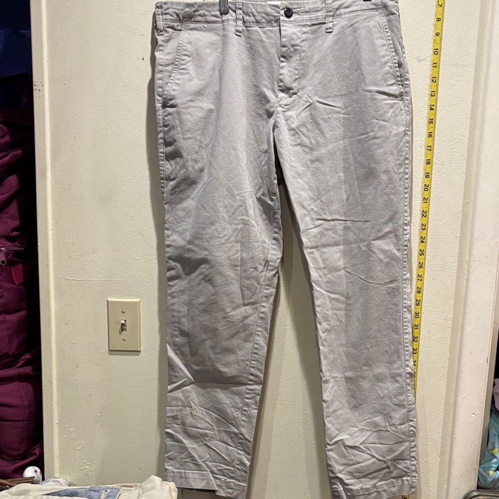 GAP Men's Light Gray Chinos